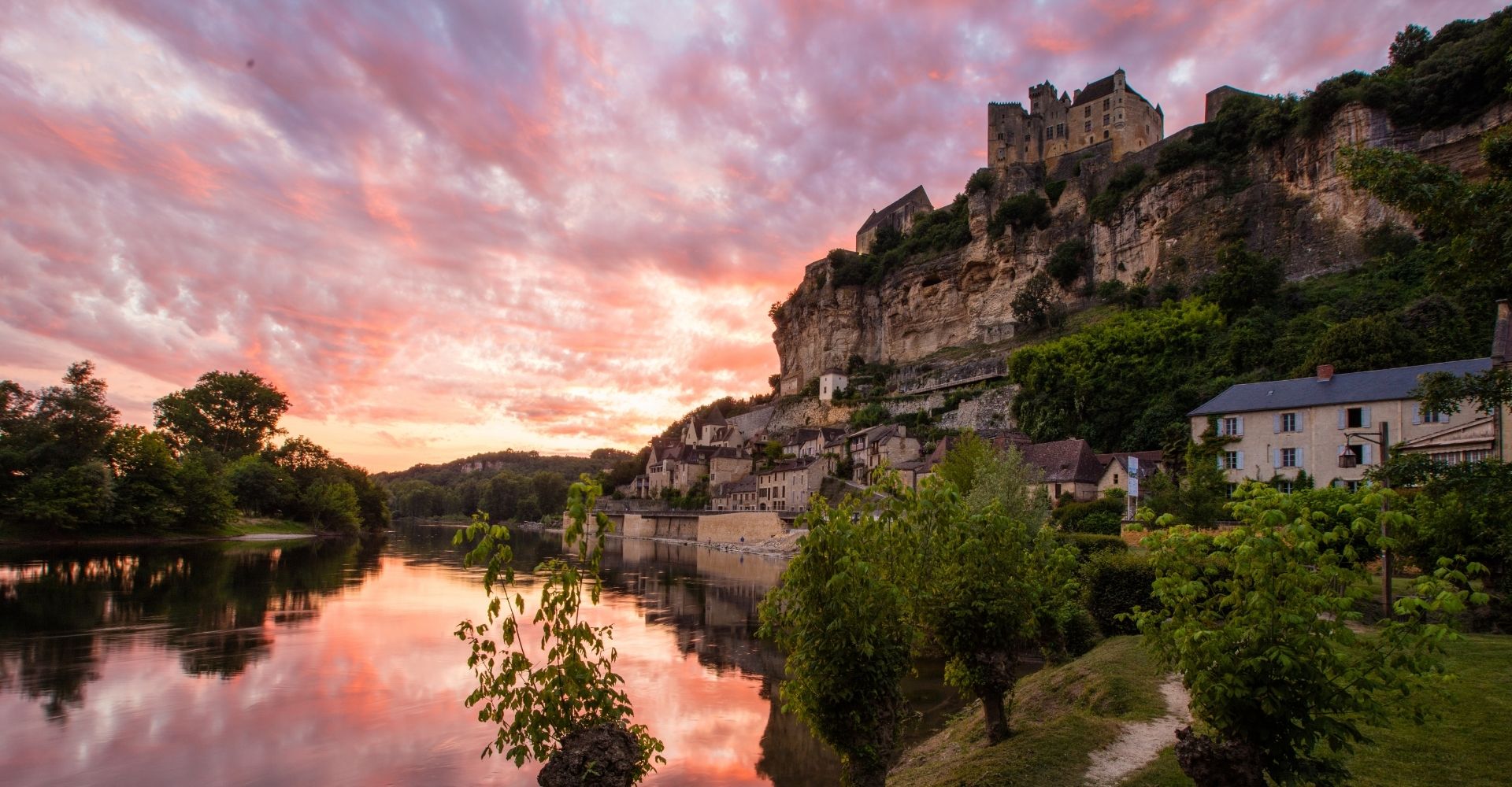 Cousinade camping dordogne perigord